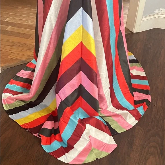 Multicolor Striped V-Neck Dress - Picture 3 of 15